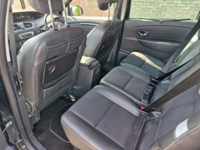 2016 Renault Scenic