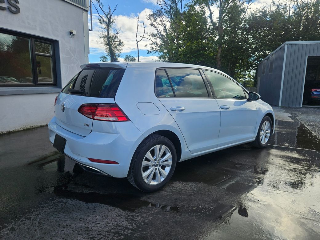 2017 Volkswagen Golf