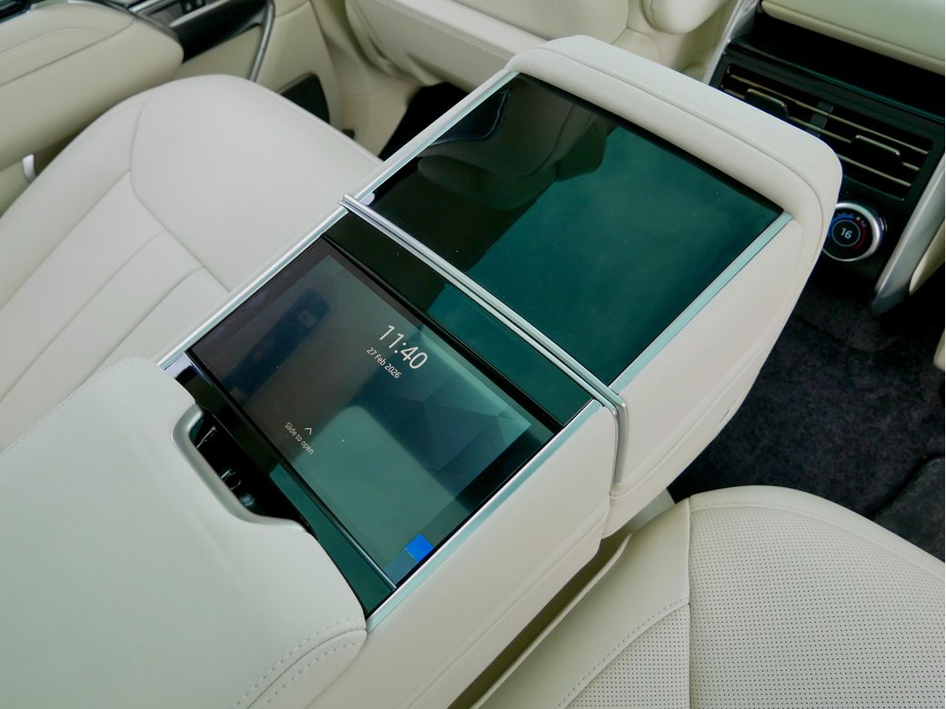 2025 Land Rover Range Rover