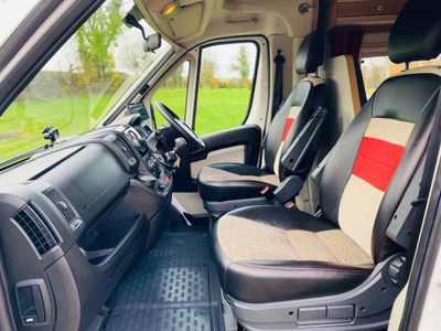 2017 BAILEY  APPROACH ADVANCE 665 LOW PROFILE R.H.D