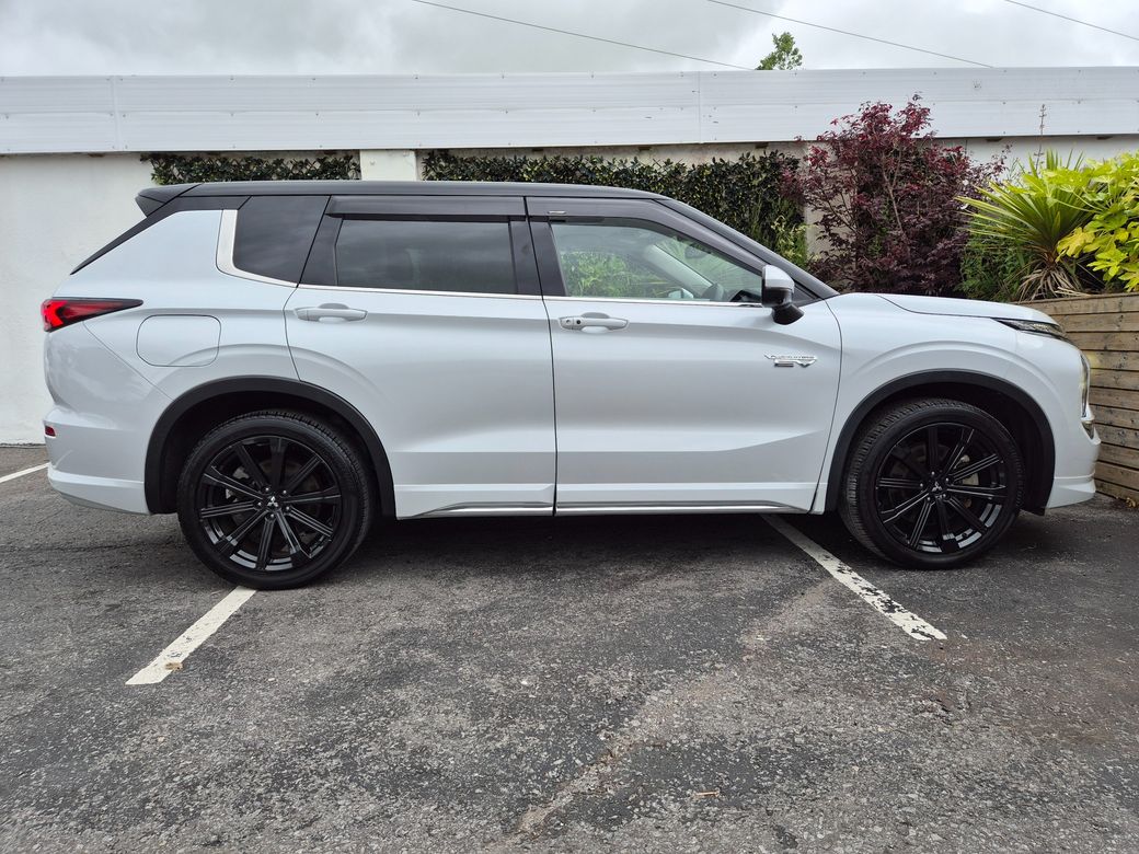 2022 Mitsubishi Outlander