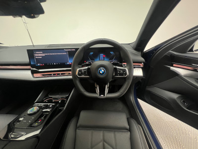 2025 BMW 5 Series