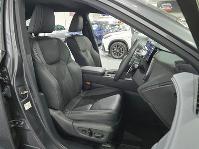 2023 Lexus RX450h+