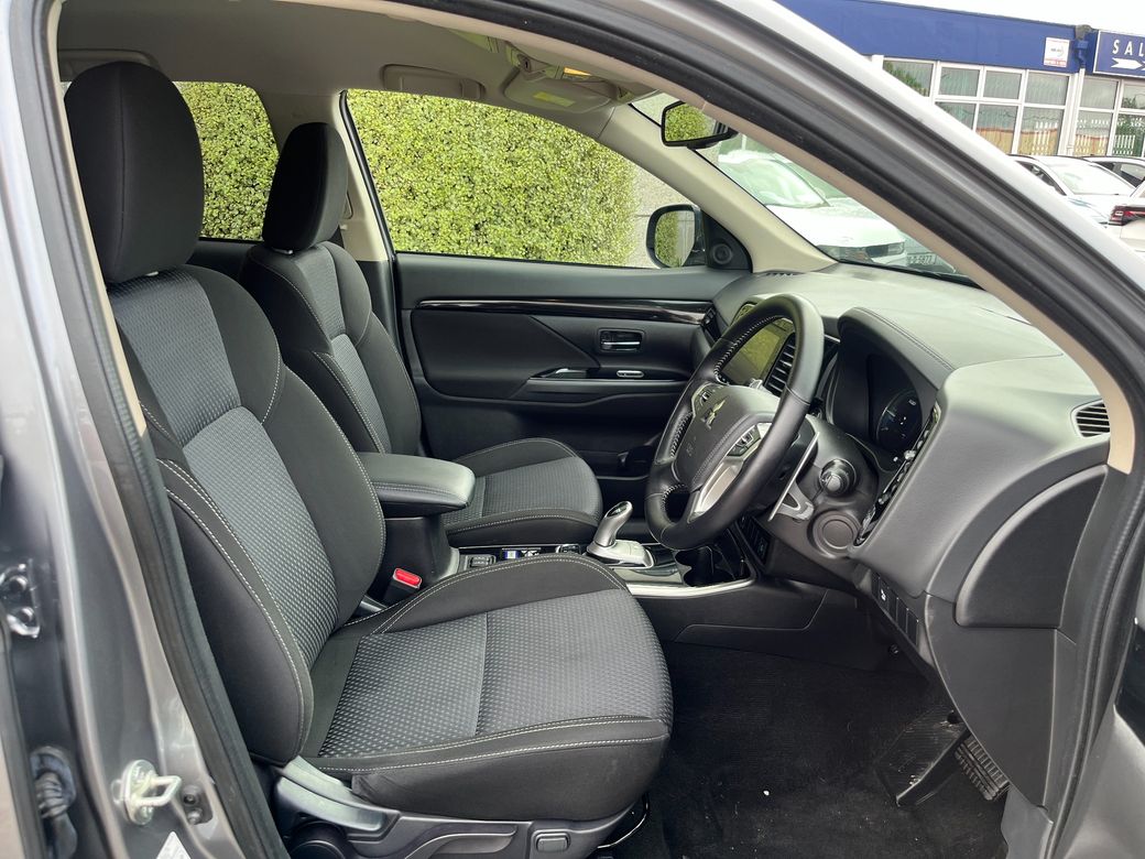 2021 Mitsubishi Outlander