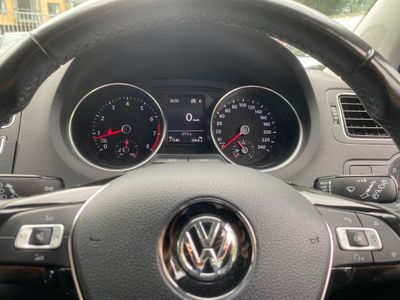 2017 Volkswagen Polo