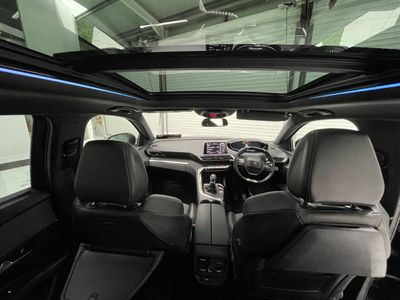 2020 Peugeot 5008