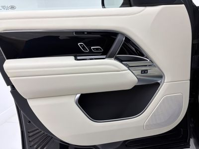 2026 Land Rover Range Rover