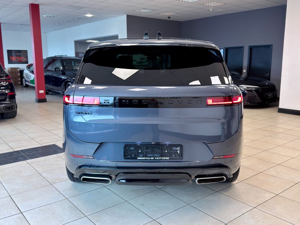 2025 Land Rover Range Rover Sport