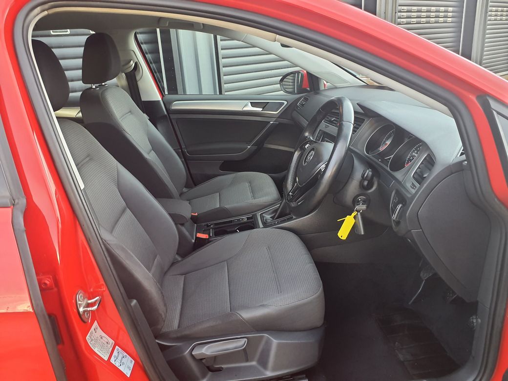 2017 Volkswagen Golf