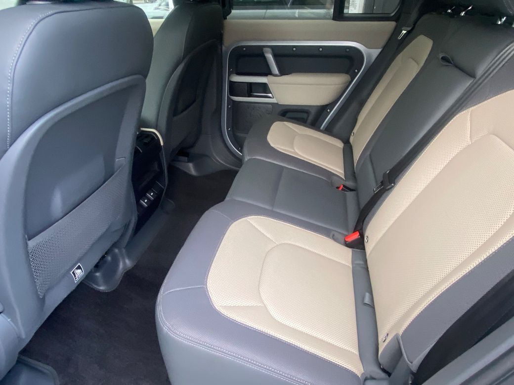 2023 Land Rover Defender