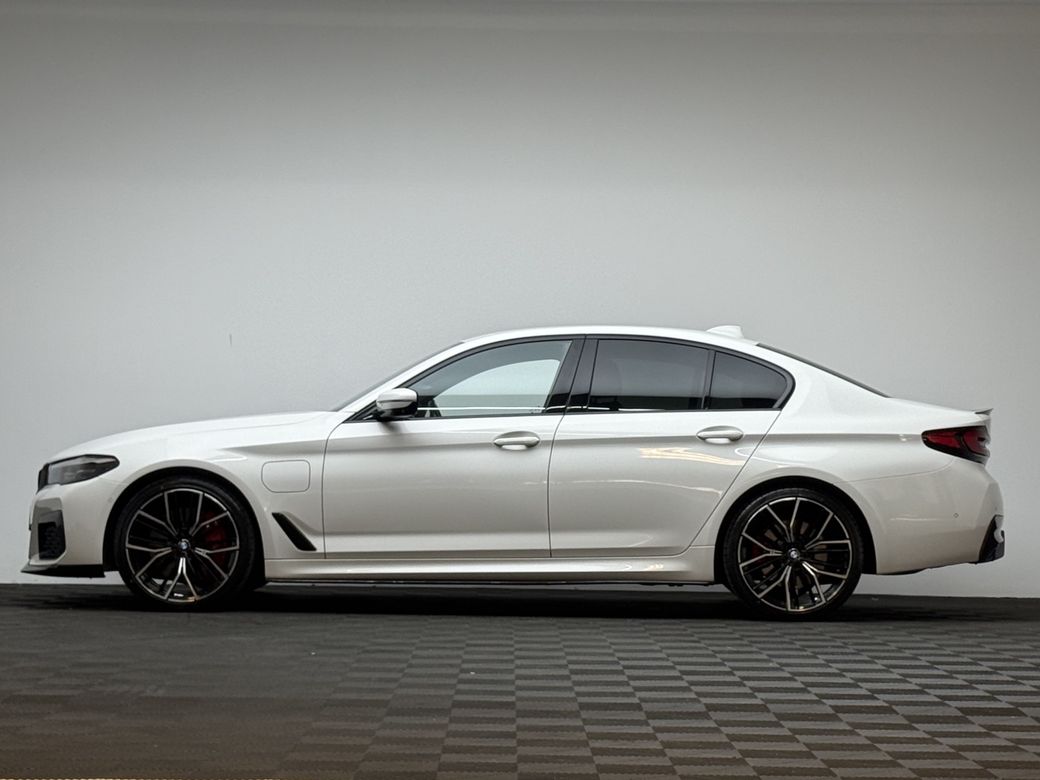 2022 BMW 5 Series