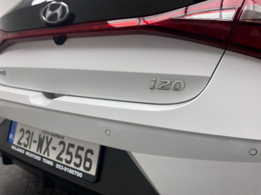 2023 Hyundai i20