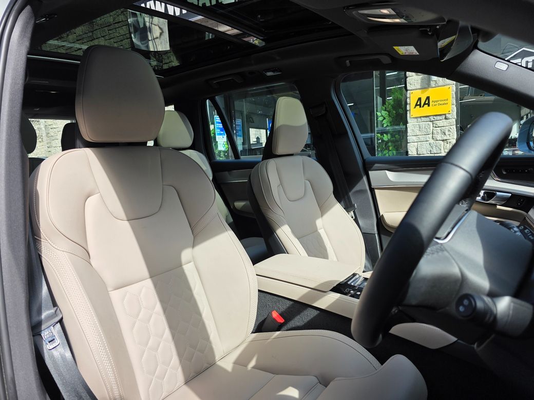 2025 Volvo XC90