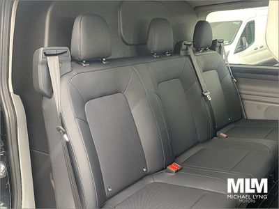 2025 Ford Transit Custom