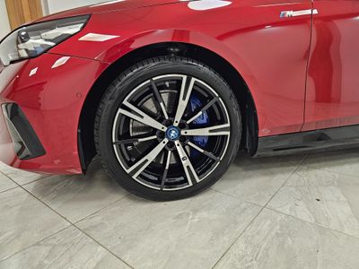 2026 BMW i5