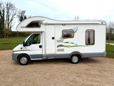 2005 SWIFT SUNTOR 590 RL R.H.D 