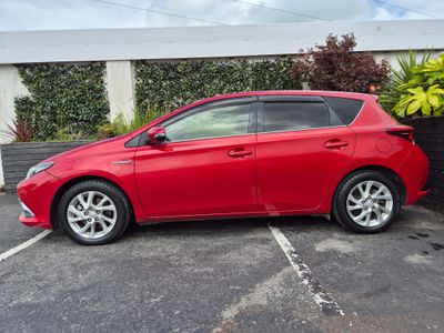 2017 Toyota Auris