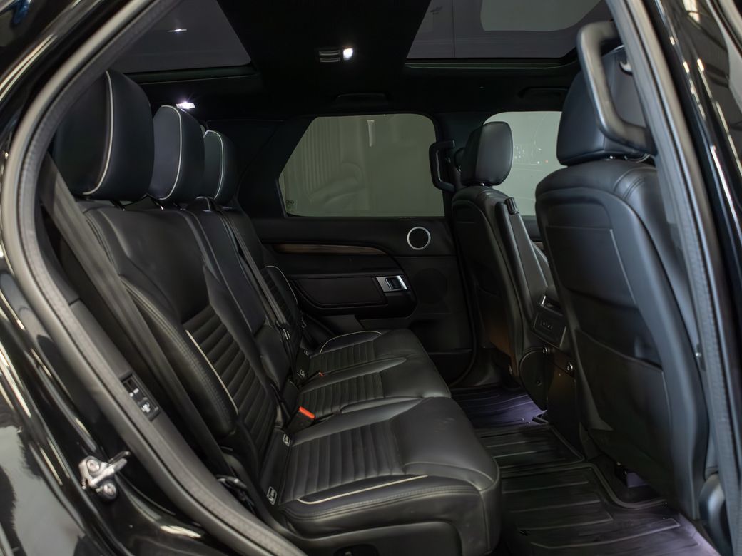 2020 Land Rover Discovery
