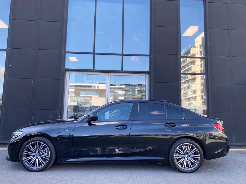 2021 BMW 3 Series