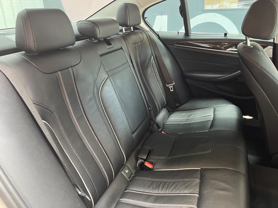 2018 BMW 5 Series