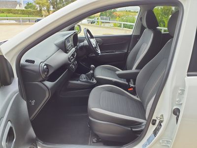 2023 Hyundai i10