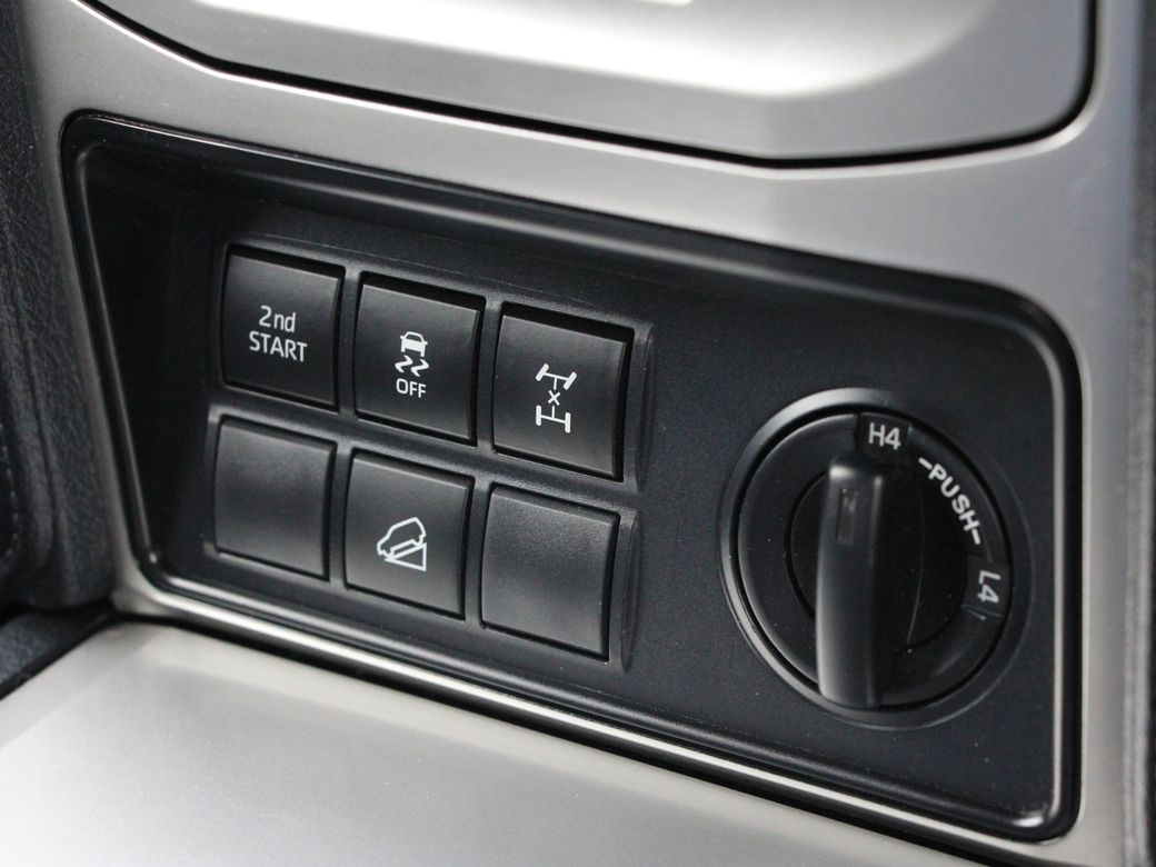 2023 Toyota Landcruiser
