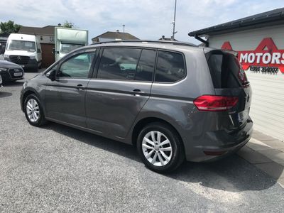 2016 Volkswagen Touran