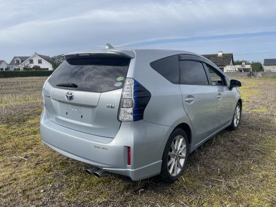 2013 Toyota Prius Alpha