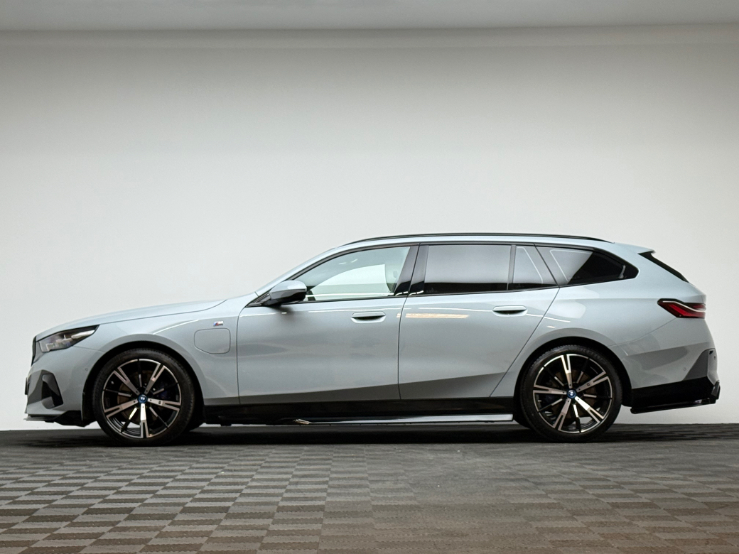 2025 BMW 5 Series
