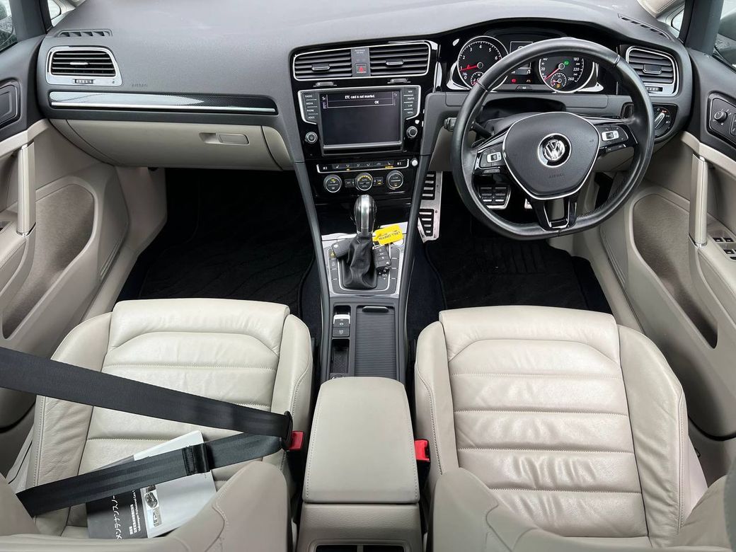 2016 Volkswagen Golf