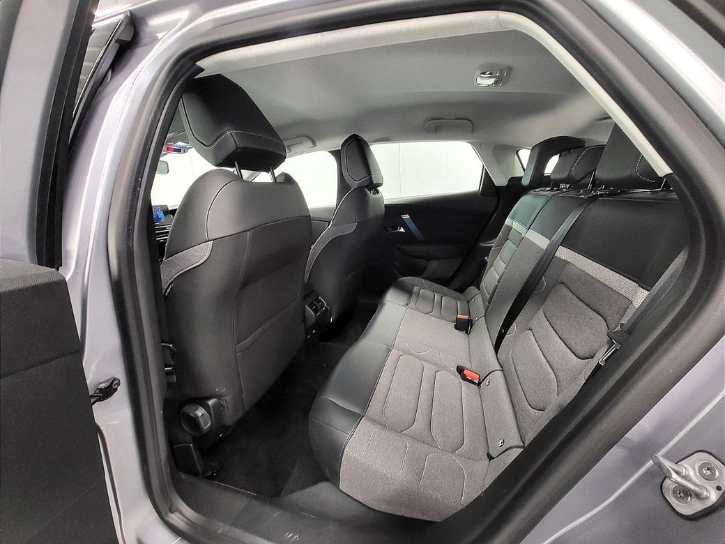 2022 Citroen e-C4