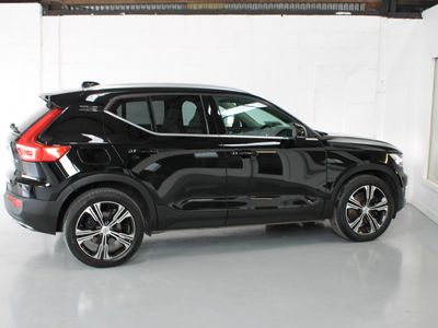 2020 Volvo XC40