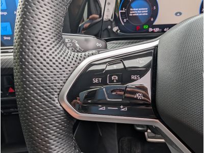2024 Volkswagen Golf