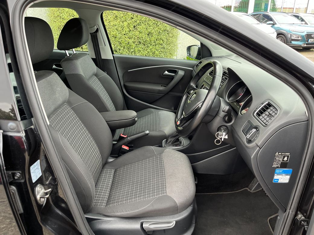 2017 Volkswagen Polo