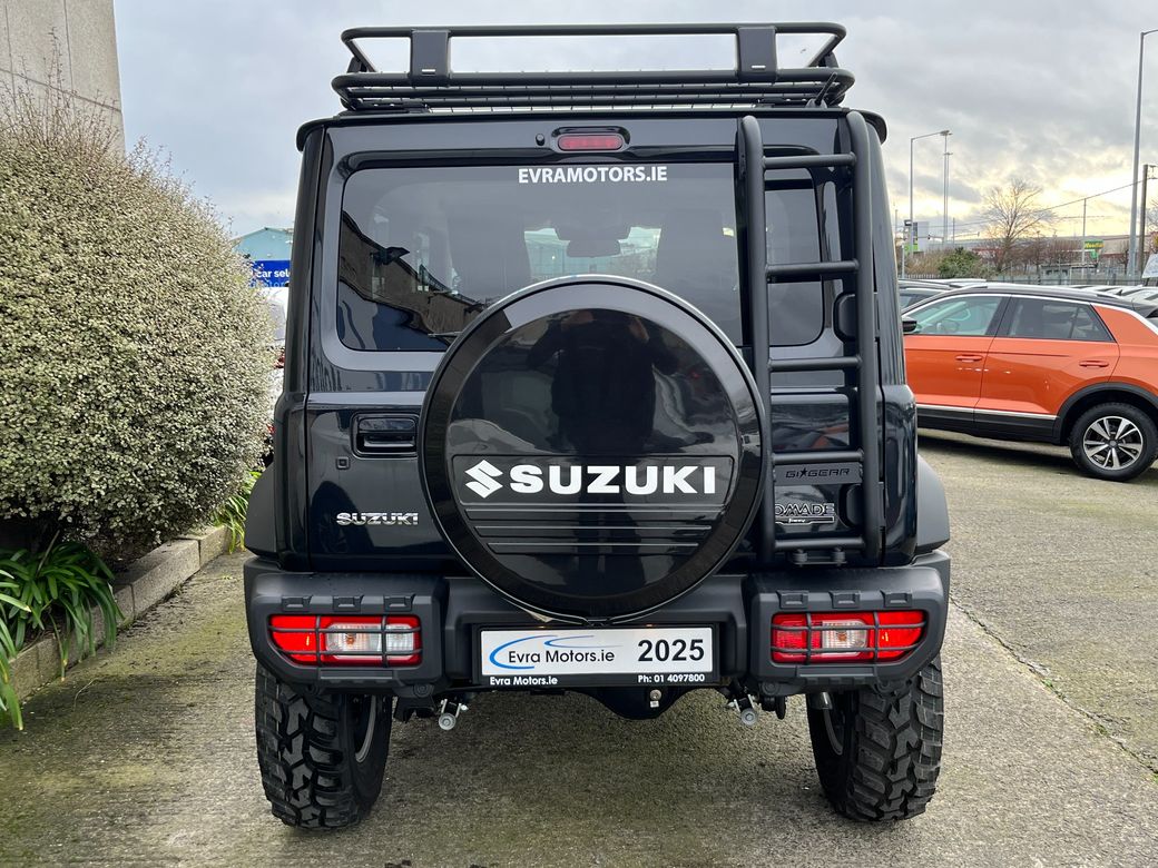 2025 Suzuki Jimny
