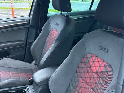 2019 Volkswagen Golf