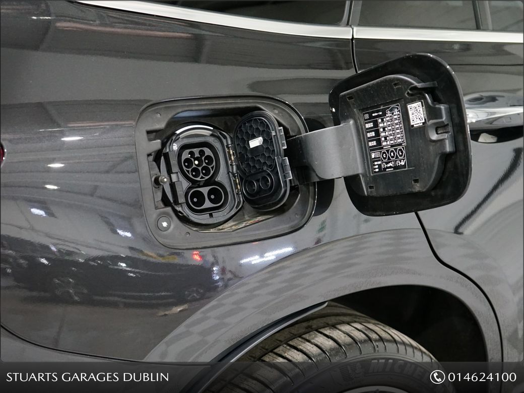 2022 Mercedes-Benz EQC