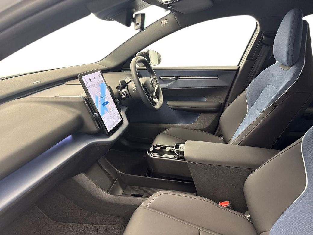 2025 Volvo EX30
