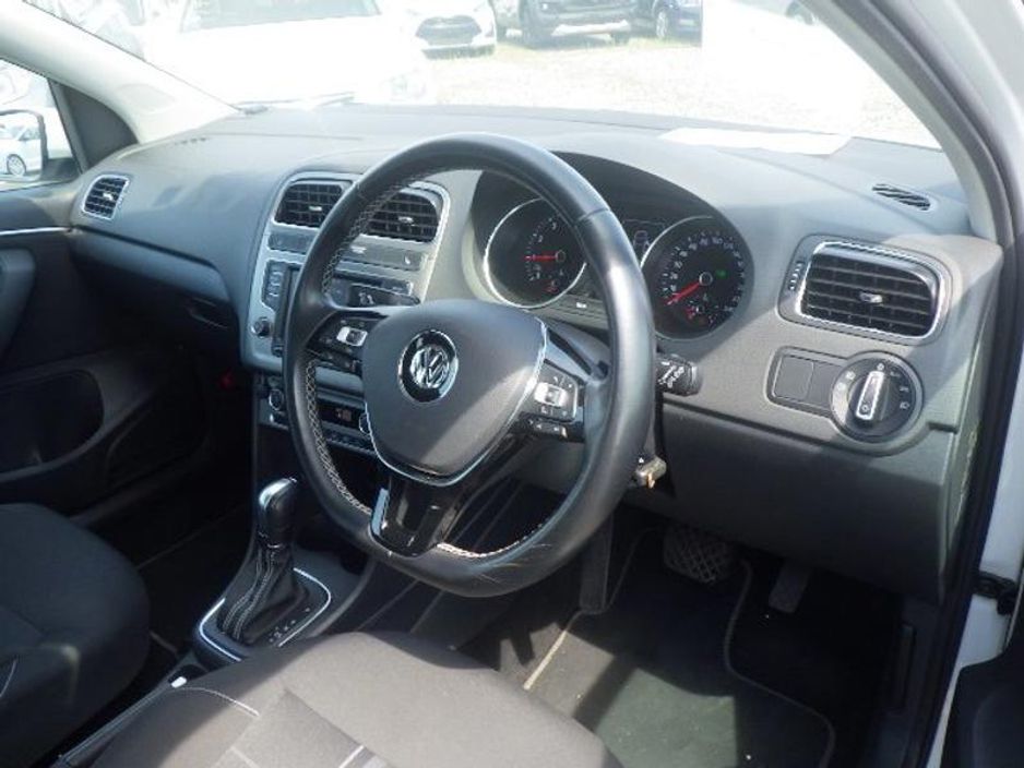 2016 Volkswagen Polo