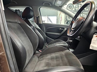 2015 Volkswagen Polo