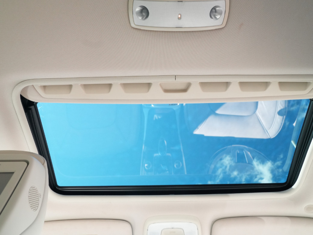 2017 Volvo V70