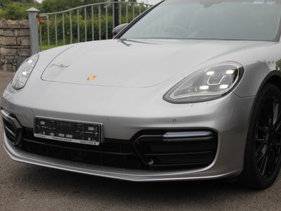 2020 Porsche Panamera