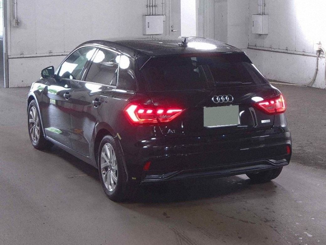 2021 Audi A1