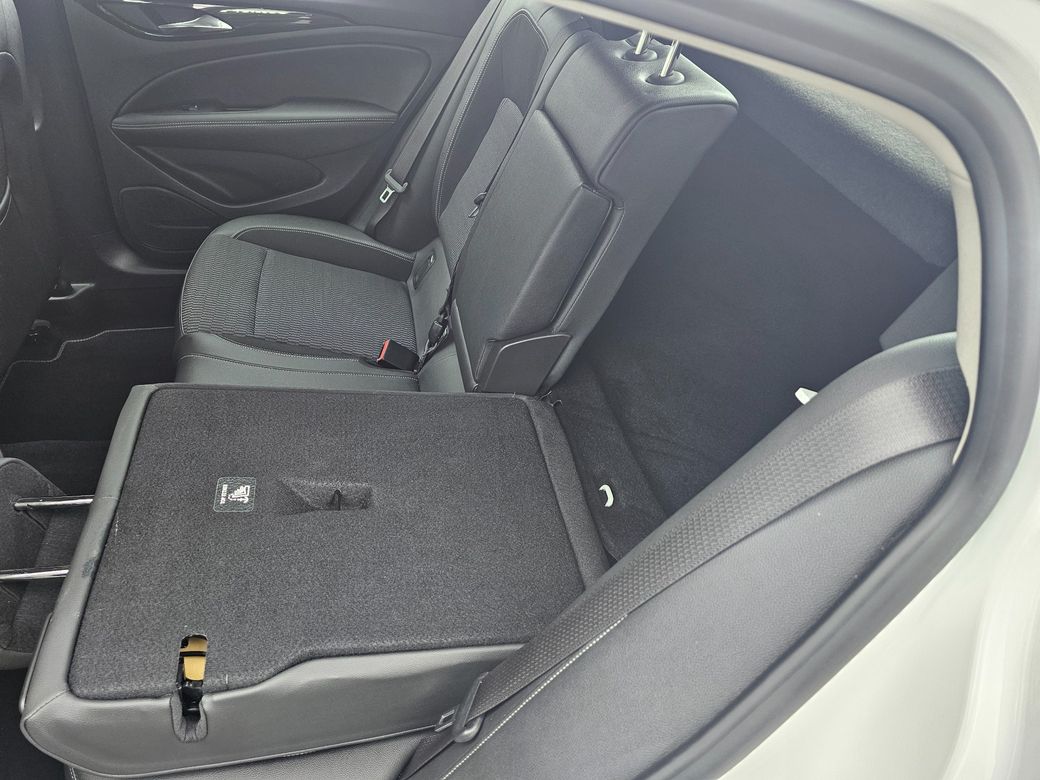 2020 Opel Insignia