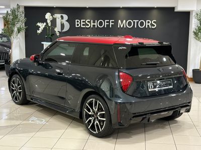 2024 Mini Hatch