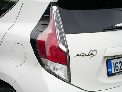 2016 Toyota Aqua