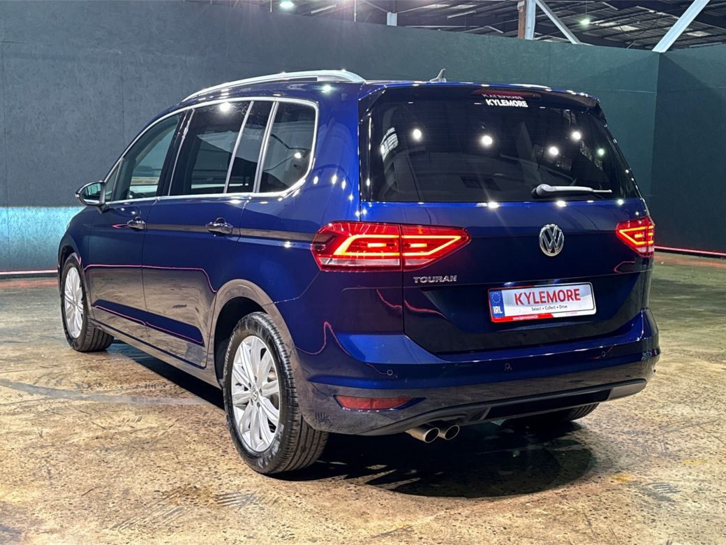 2019 Volkswagen Touran