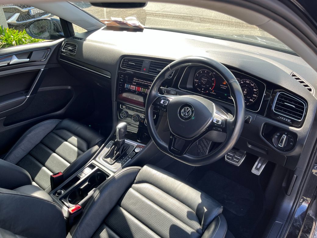 2019 Volkswagen Golf