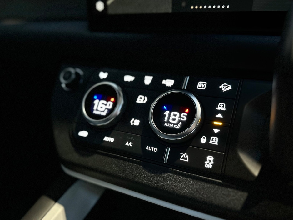 2025 Land Rover Defender