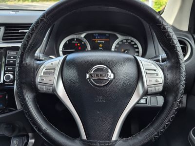 2020 Nissan Navara